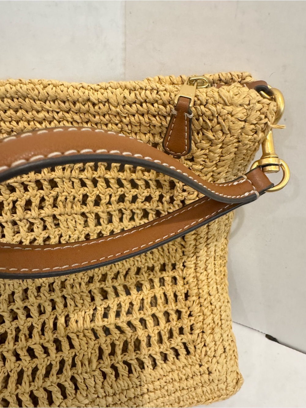Tory Burch Ella Crochet Raffia Wristlet Clutch Natural Tan - Picture 4 of 7